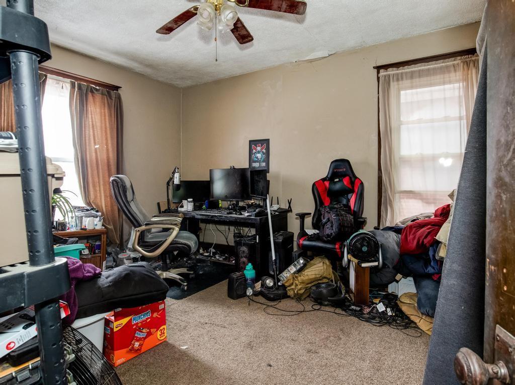 406 Connecticut Avenue Rochester, PA 15074 - Photo 17 of 25 a view of a room with gym equipment