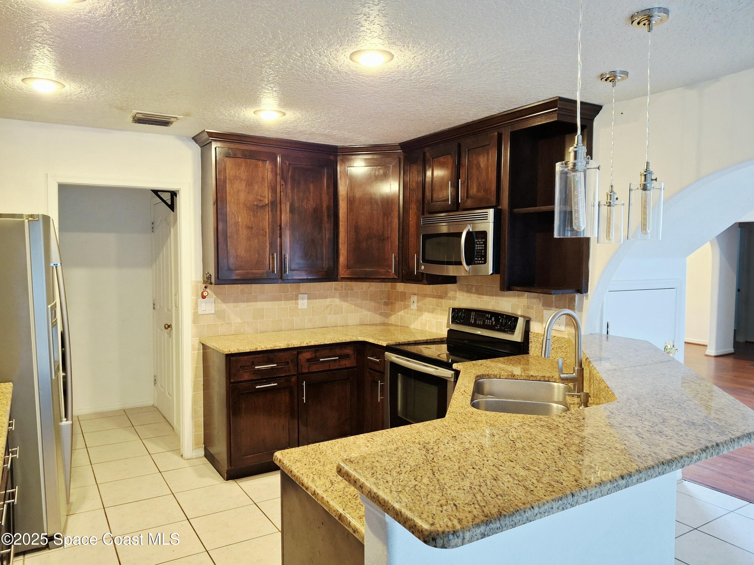 6515 Beggs Terrace Cocoa, FL 32927 - Photo 5 of 9 1000015024