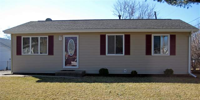 501 Briargate Road Washington, IL 61571 - Photo 1 of 7 Gallery Image 1