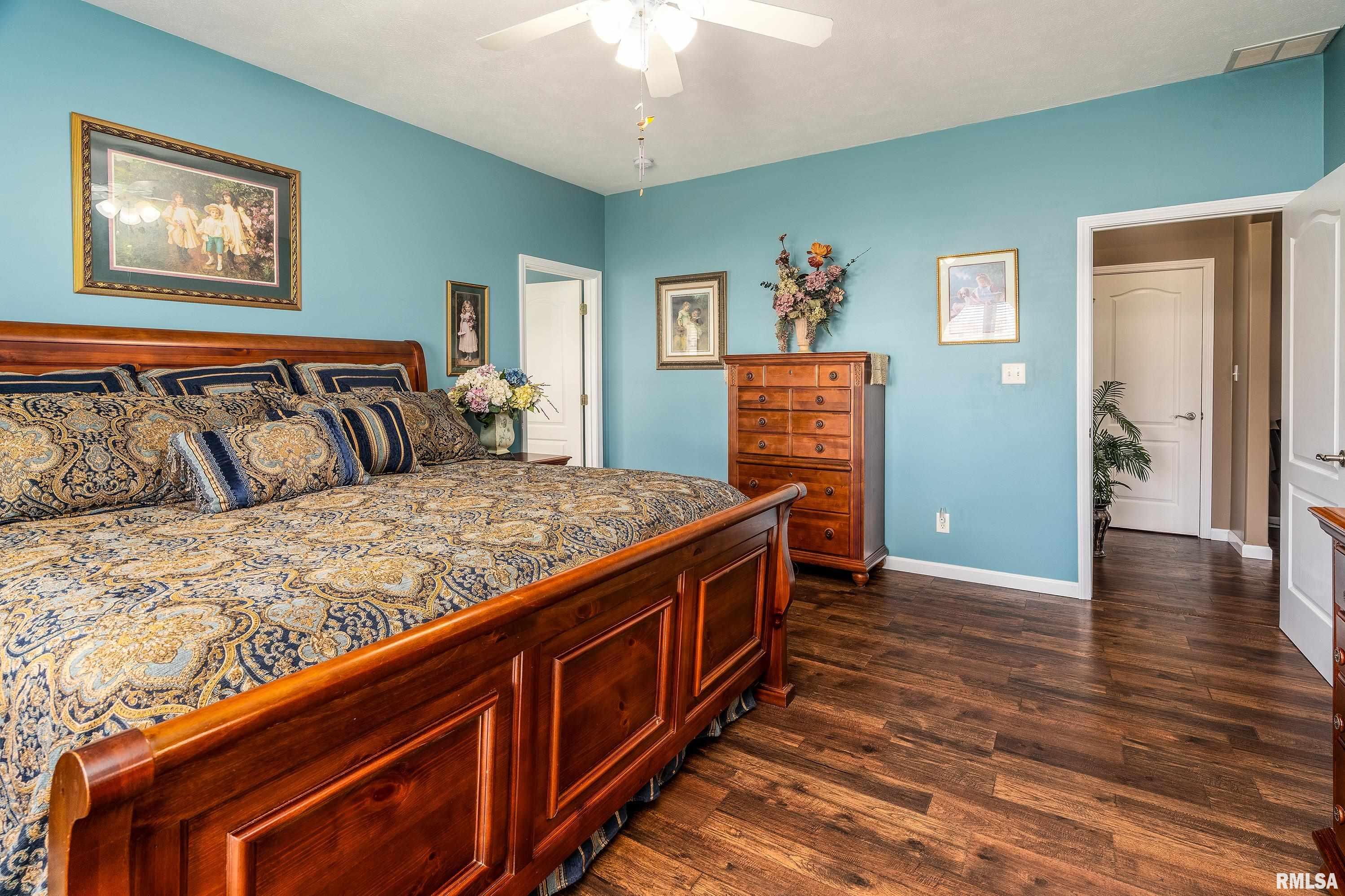 315 Evergreen Trail Herrin, IL 62948 - Photo 16 of 58