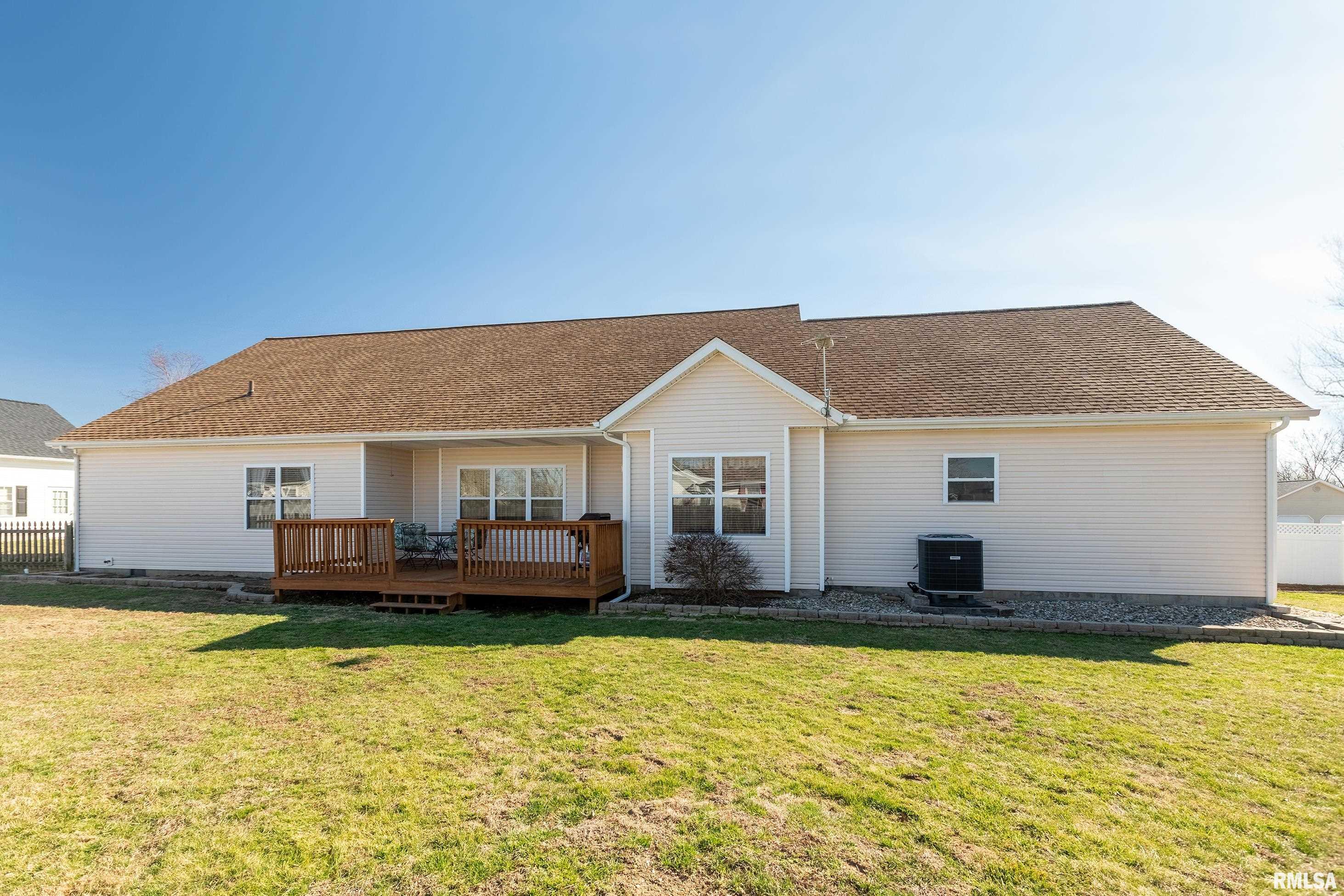 315 Evergreen Trail Herrin, IL 62948 - Photo 32 of 58