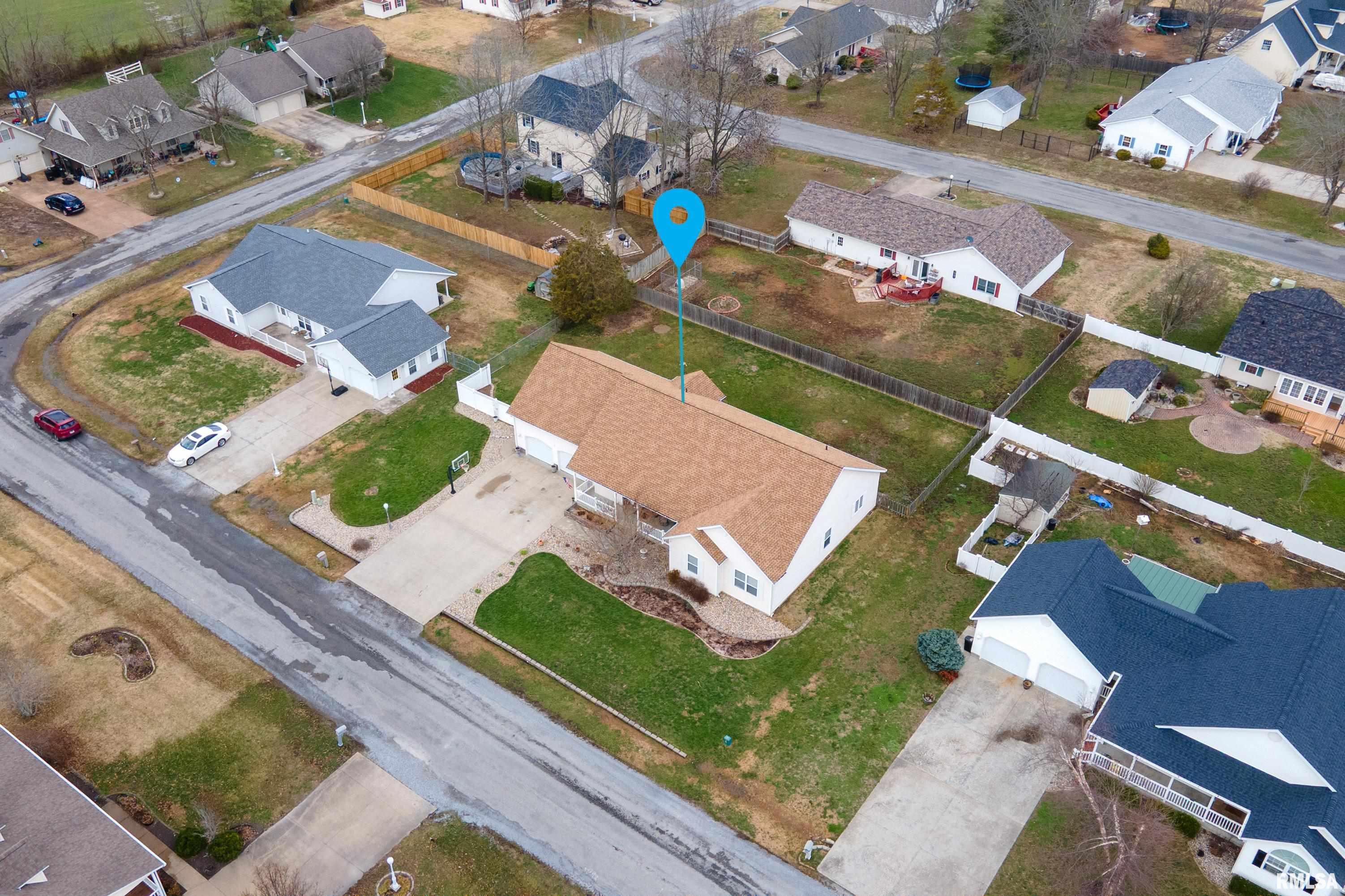 315 Evergreen Trail Herrin, IL 62948 - Photo 35 of 58