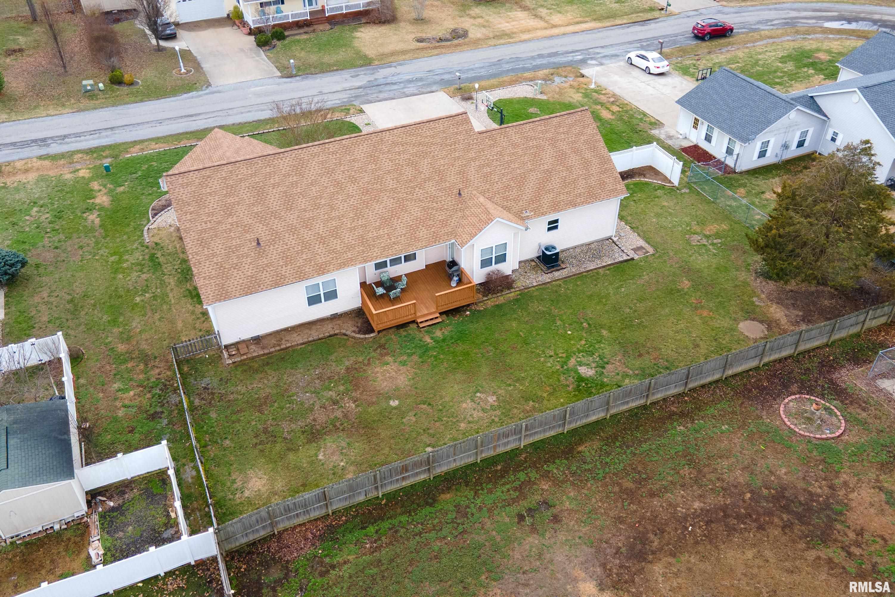 315 Evergreen Trail Herrin, IL 62948 - Photo 38 of 58