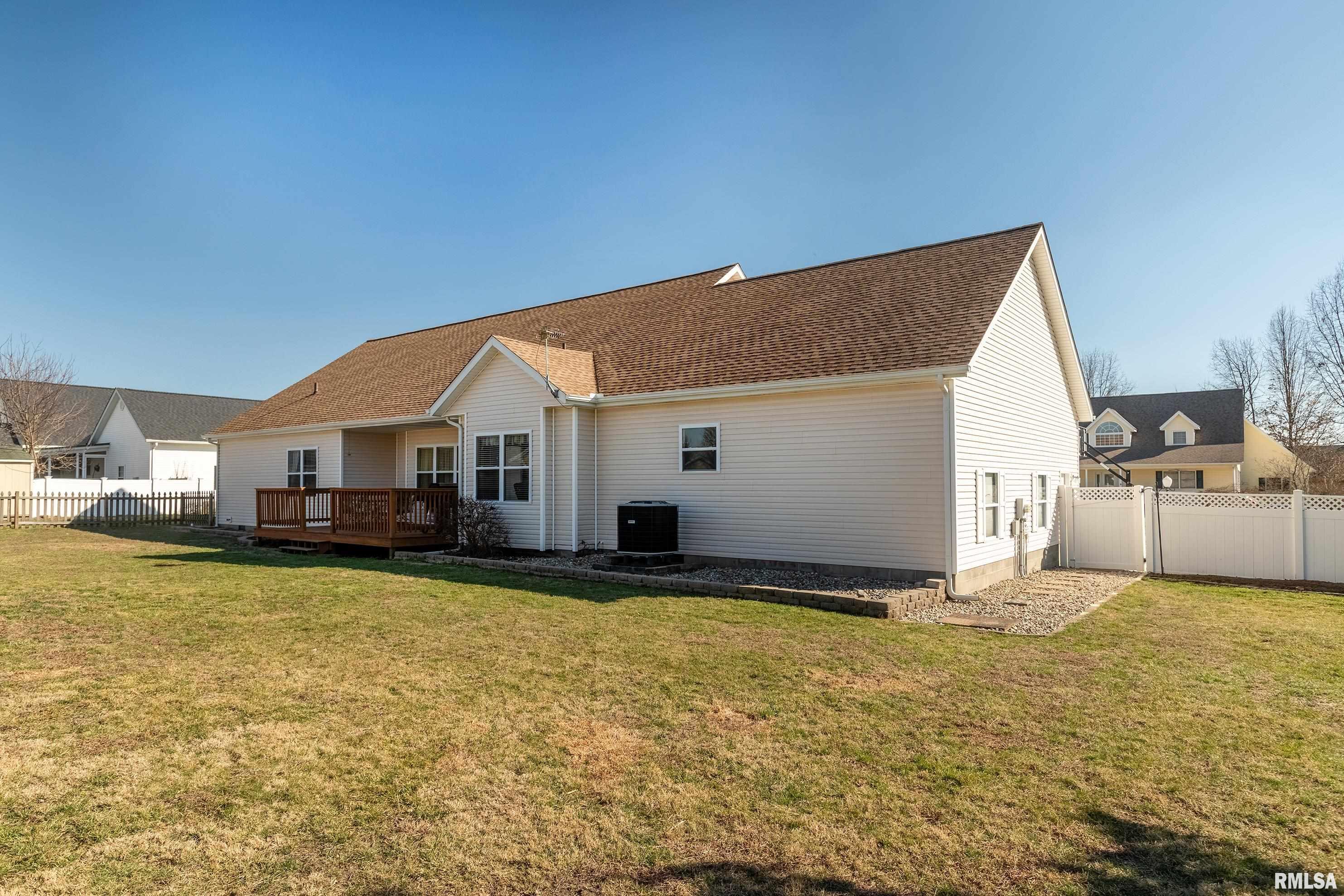 315 Evergreen Trail Herrin, IL 62948 - Photo 45 of 58