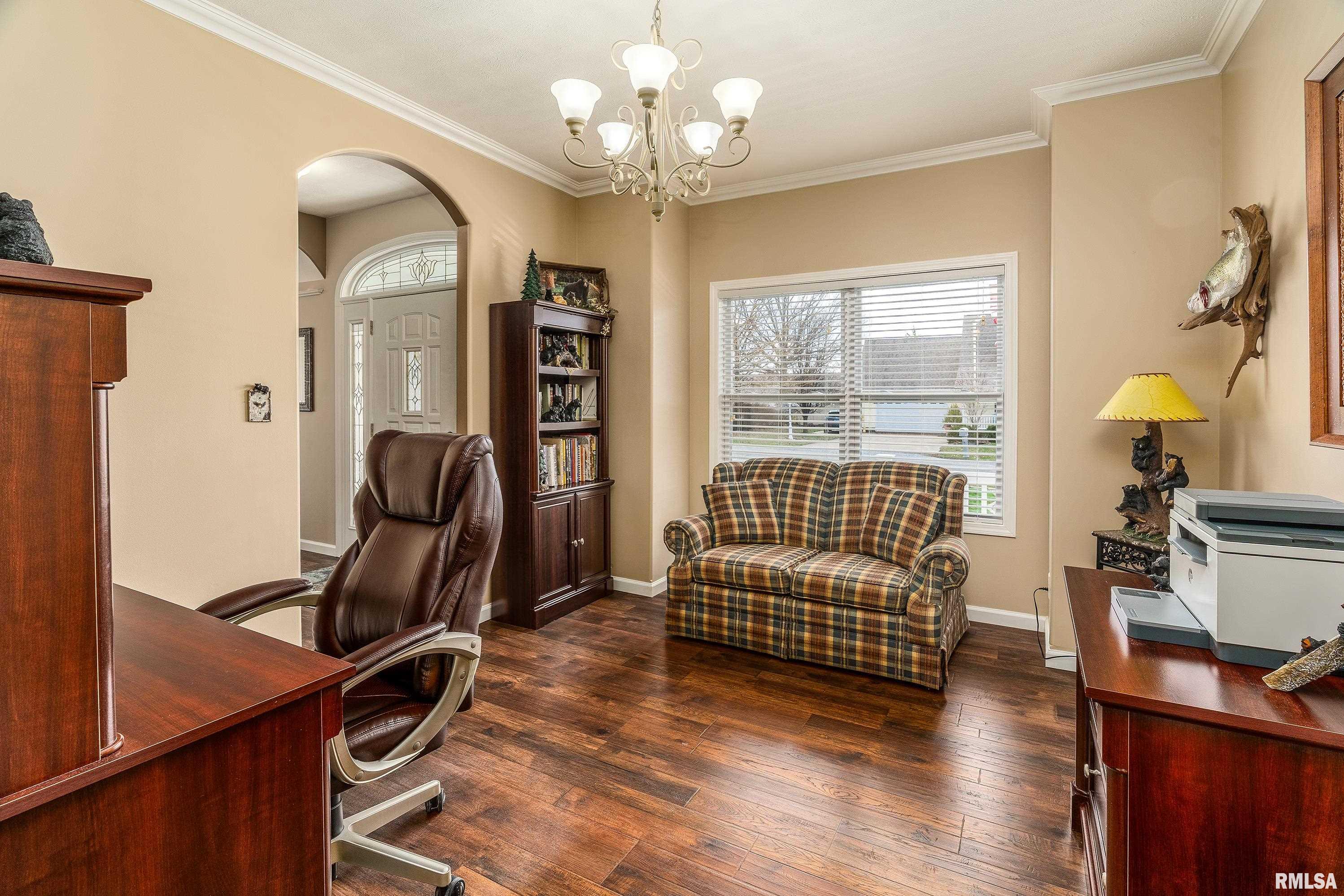 315 Evergreen Trail Herrin, IL 62948 - Photo 7 of 58