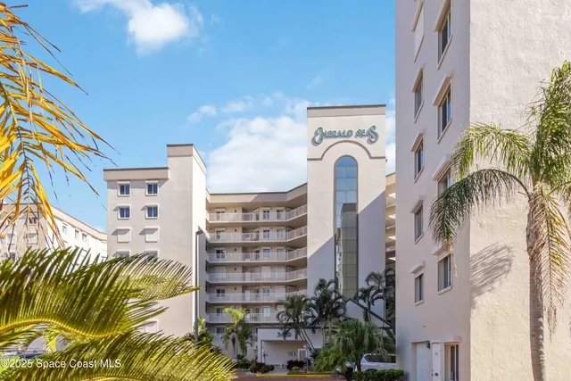 $3,500 | 3400 Ocean Beach Boulevard, Unit 610, Cocoa Beach, FL 32931