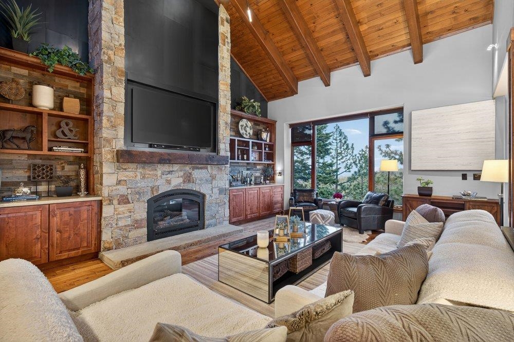 12684 Muhlebach Way Truckee, CA 96161 - Photo 9 of 28
