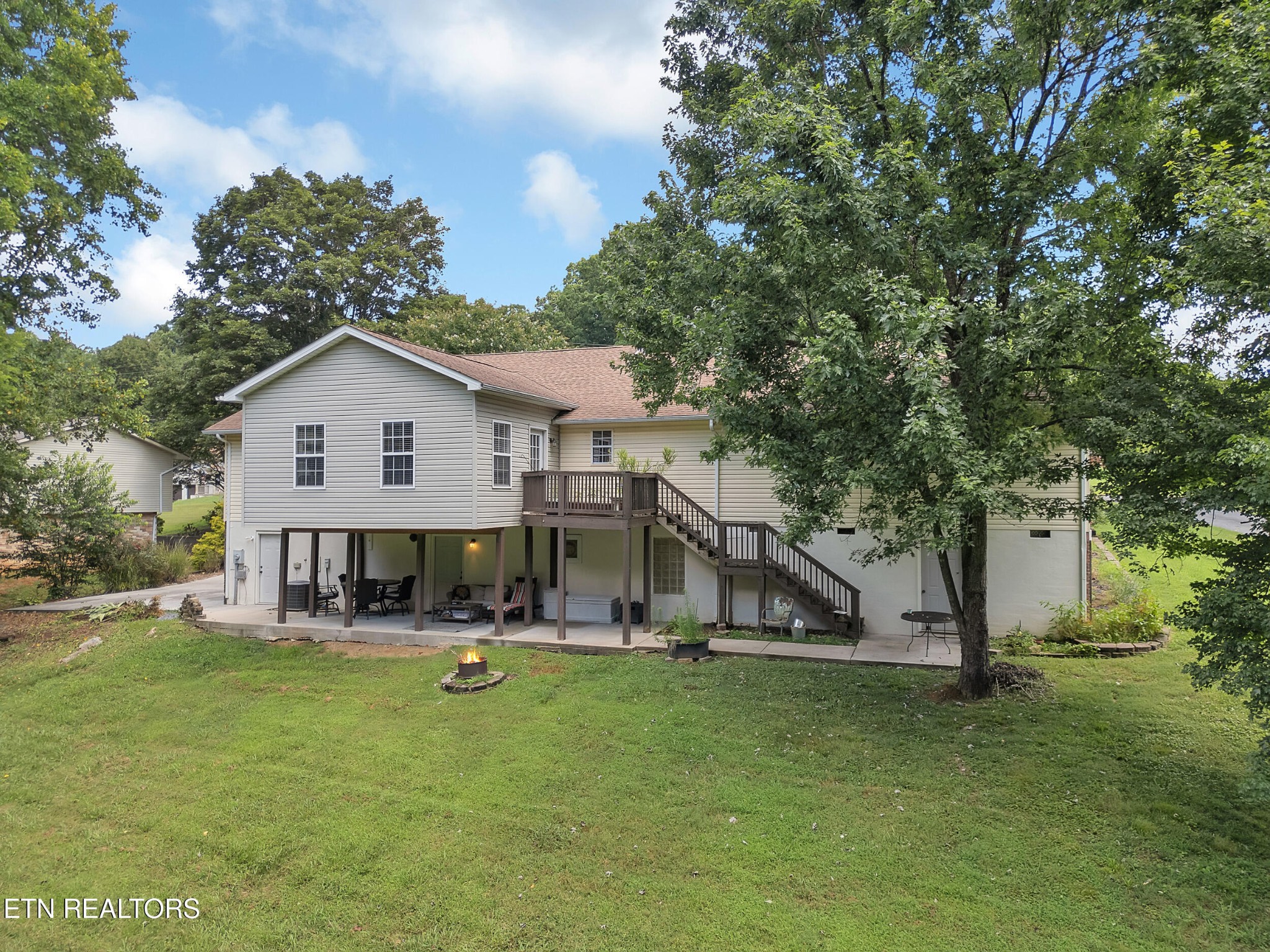 2822 Rambling Road Maryville, TN 37801 - Photo 3 of 55 Gallery Image 3