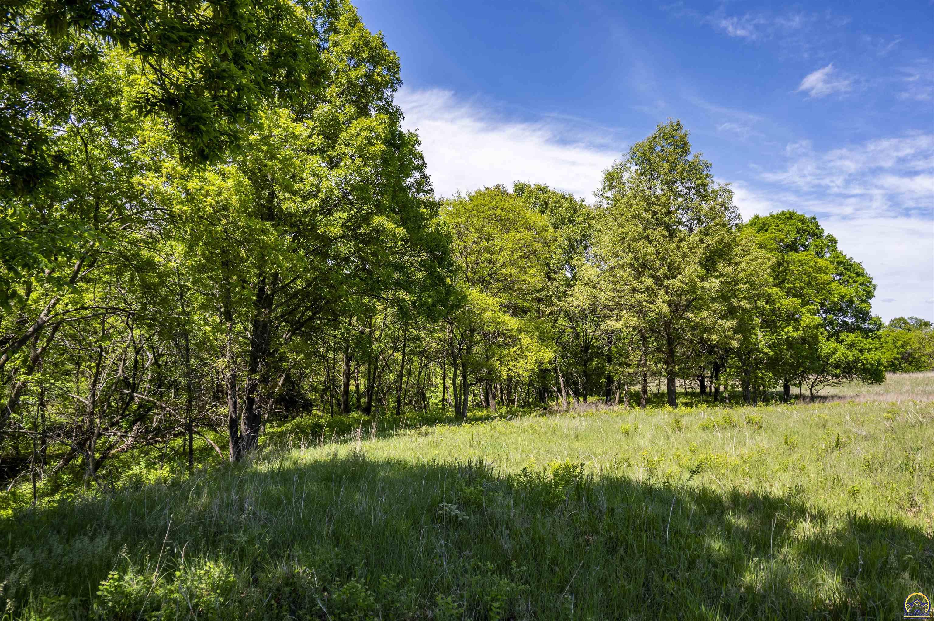 2026 Northwest Douglas Road Topeka, KS 66615 - Photo 52 of 94
