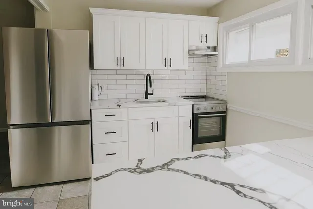 $2,640 | 289 Goldenridge Drive, Levittown, PA 19057