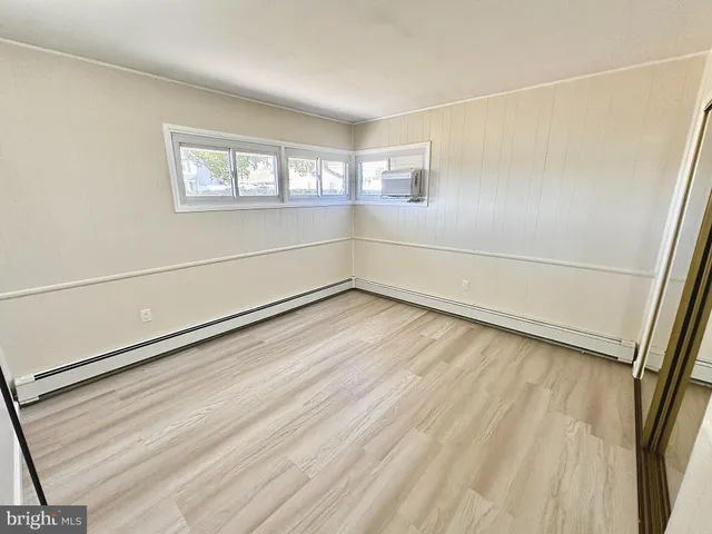 $2,640 | 289 Goldenridge Drive, Levittown, PA 19057