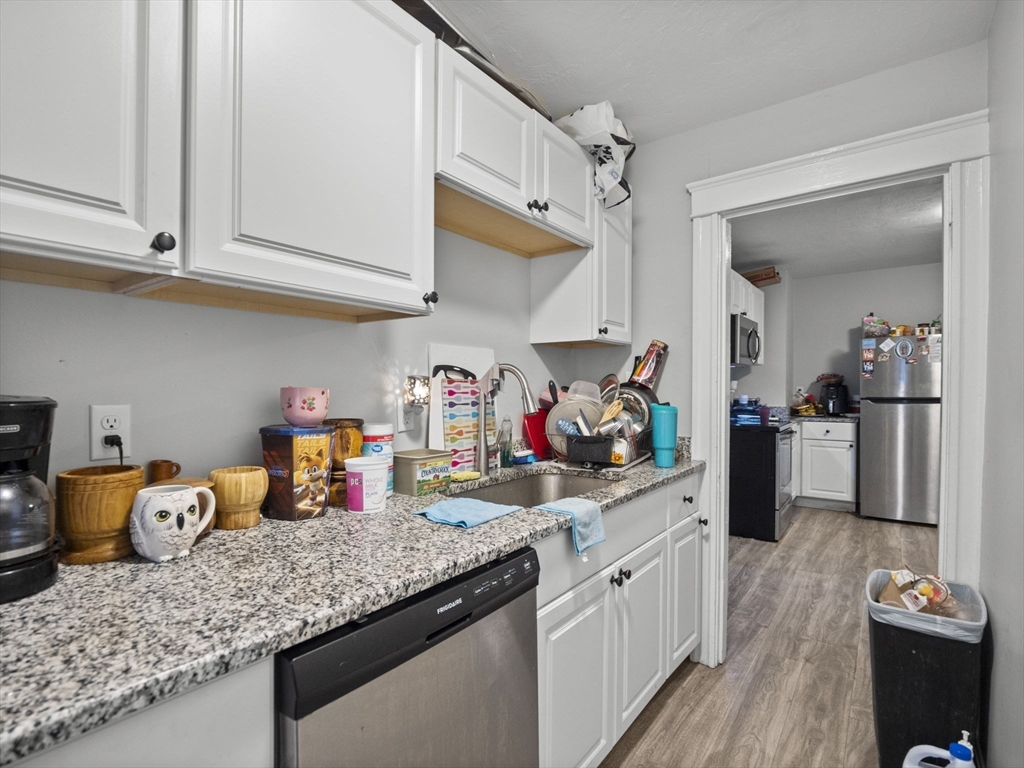 6-8 Brook Street Webster, MA 01570 - Photo 18 of 42