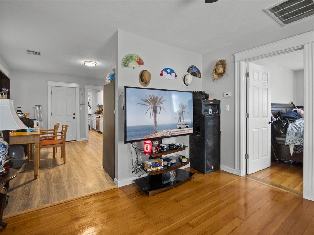 6-8 Brook Street Webster, MA 01570 - Photo 23 of 42