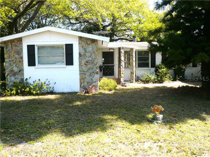 2925 McIntosh Road Sarasota, FL 34232 - Photo 1 of 1 Exterior Front