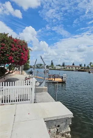$179,900 | 13144 Coxswain Court, Hudson, FL 34667