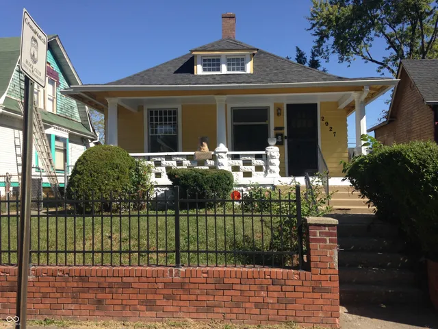 $1,350 | 2927 Winthrop Avenue, Indianapolis, IN 46205
