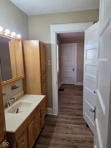 $1,350 | 2927 Winthrop Avenue, Indianapolis, IN 46205