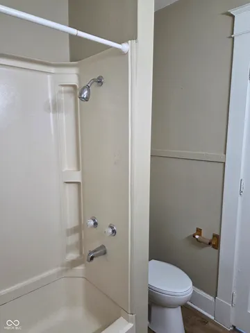 $1,350 | 2927 Winthrop Avenue, Indianapolis, IN 46205