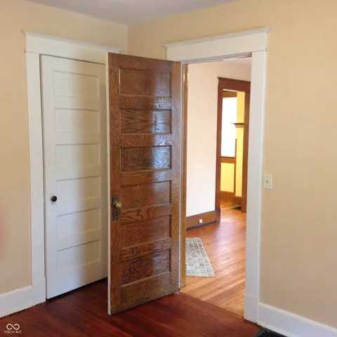 $1,350 | 2927 Winthrop Avenue, Indianapolis, IN 46205