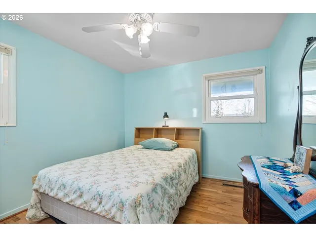 $324,900 | 760 Birch Street, Sweet Home, OR 97386