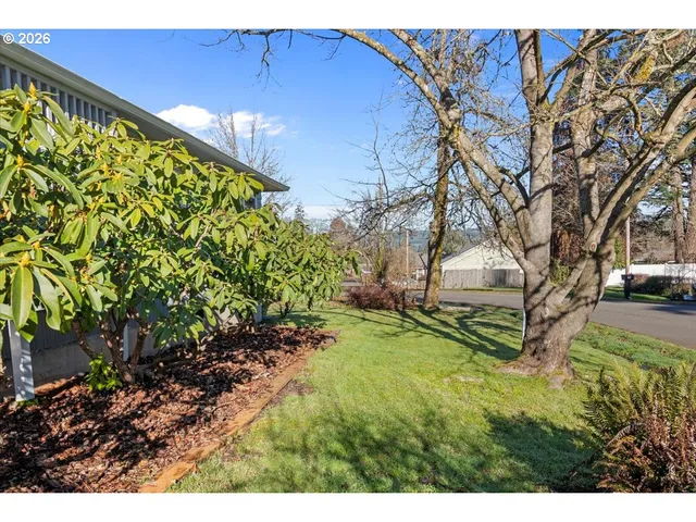 $324,900 | 760 Birch Street, Sweet Home, OR 97386