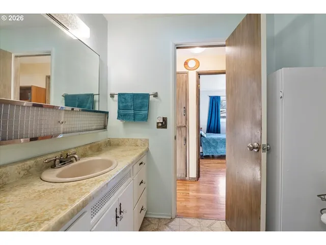 $324,900 | 760 Birch Street, Sweet Home, OR 97386