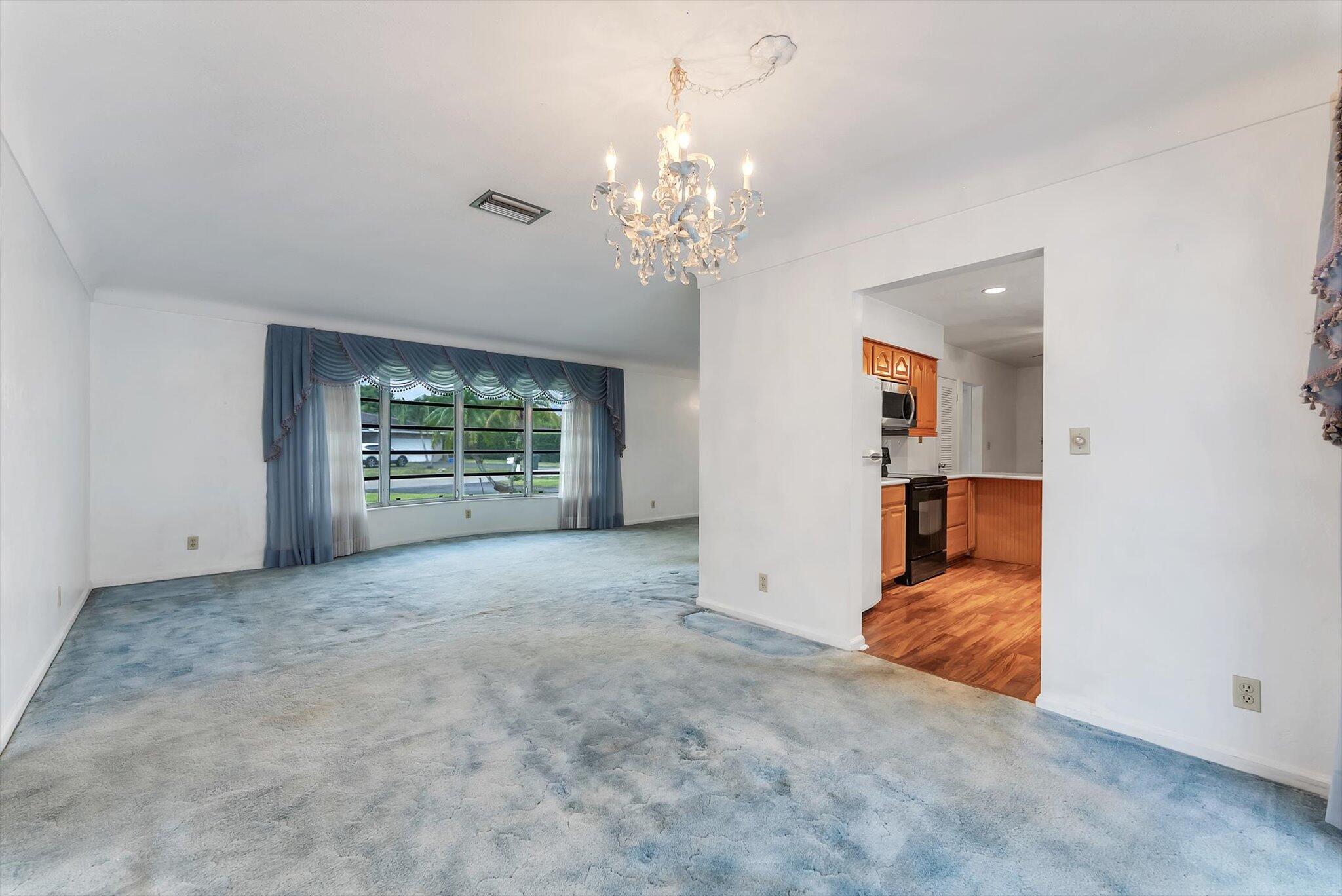 1937 Park Place Boca Raton, FL 33486 - Photo 12 of 28 1937 liv din 2
