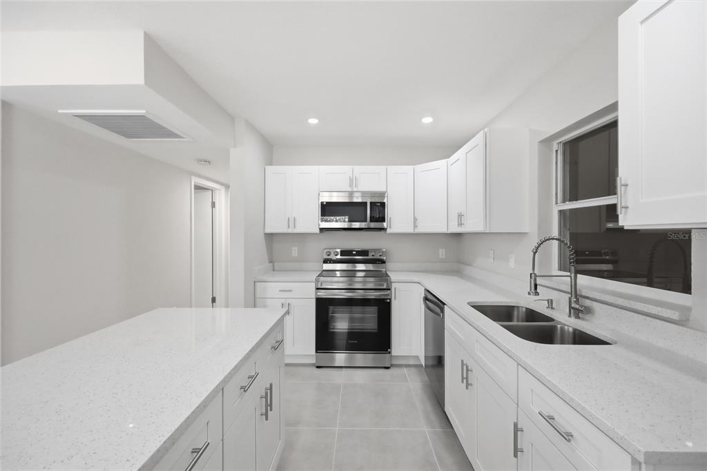 2314 Queensway Road Orlando, FL 32808 - Photo 17 of 43 Gallery Image 17