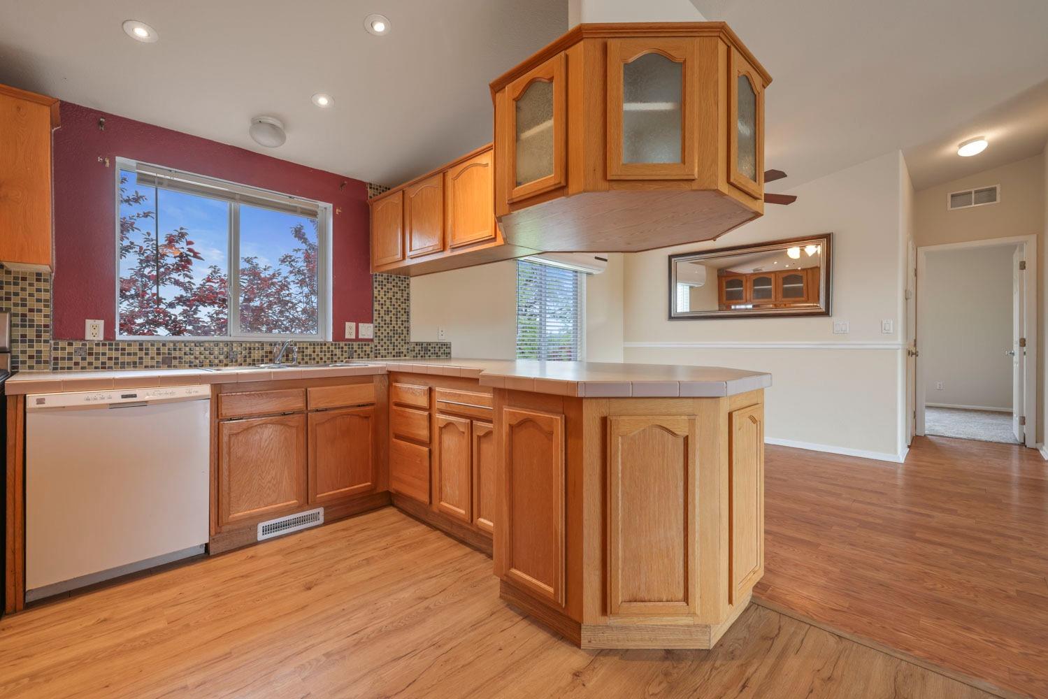 2060 Taurus Drive Cool, CA 95614 - Photo 10 of 45