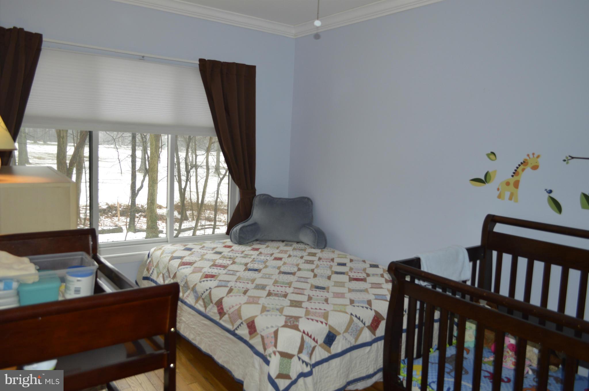 2013 Golf Course Drive Reston, VA 20191 - Photo 19 of 30 Bedroom