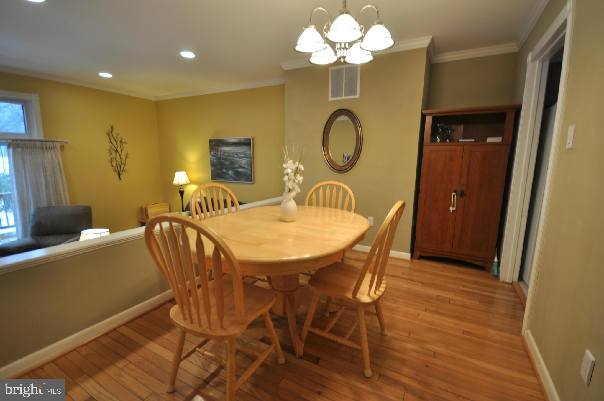 2013 Golf Course Drive Reston, VA 20191 - Photo 8 of 30 Dining Room