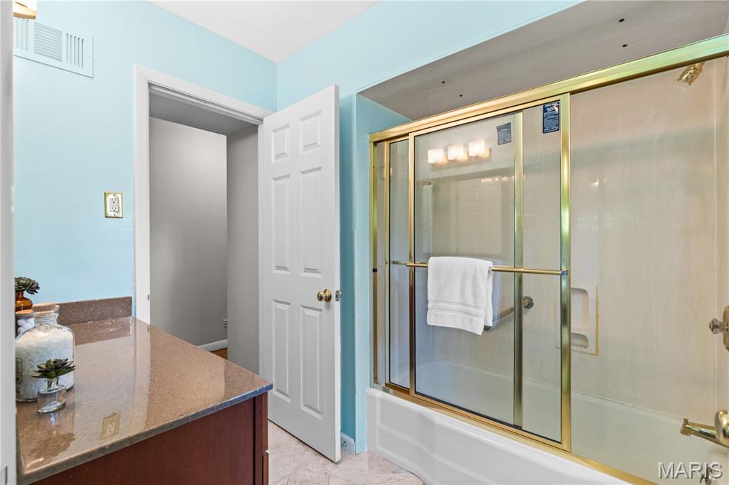 11546 Conway Road St. Louis, MO 63131 - Photo 30 of 38 Gallery Image 30