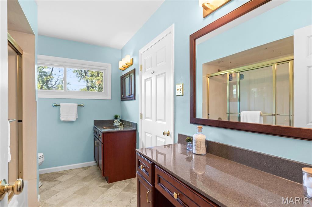 11546 Conway Road St. Louis, MO 63131 - Photo 32 of 38 Gallery Image 32