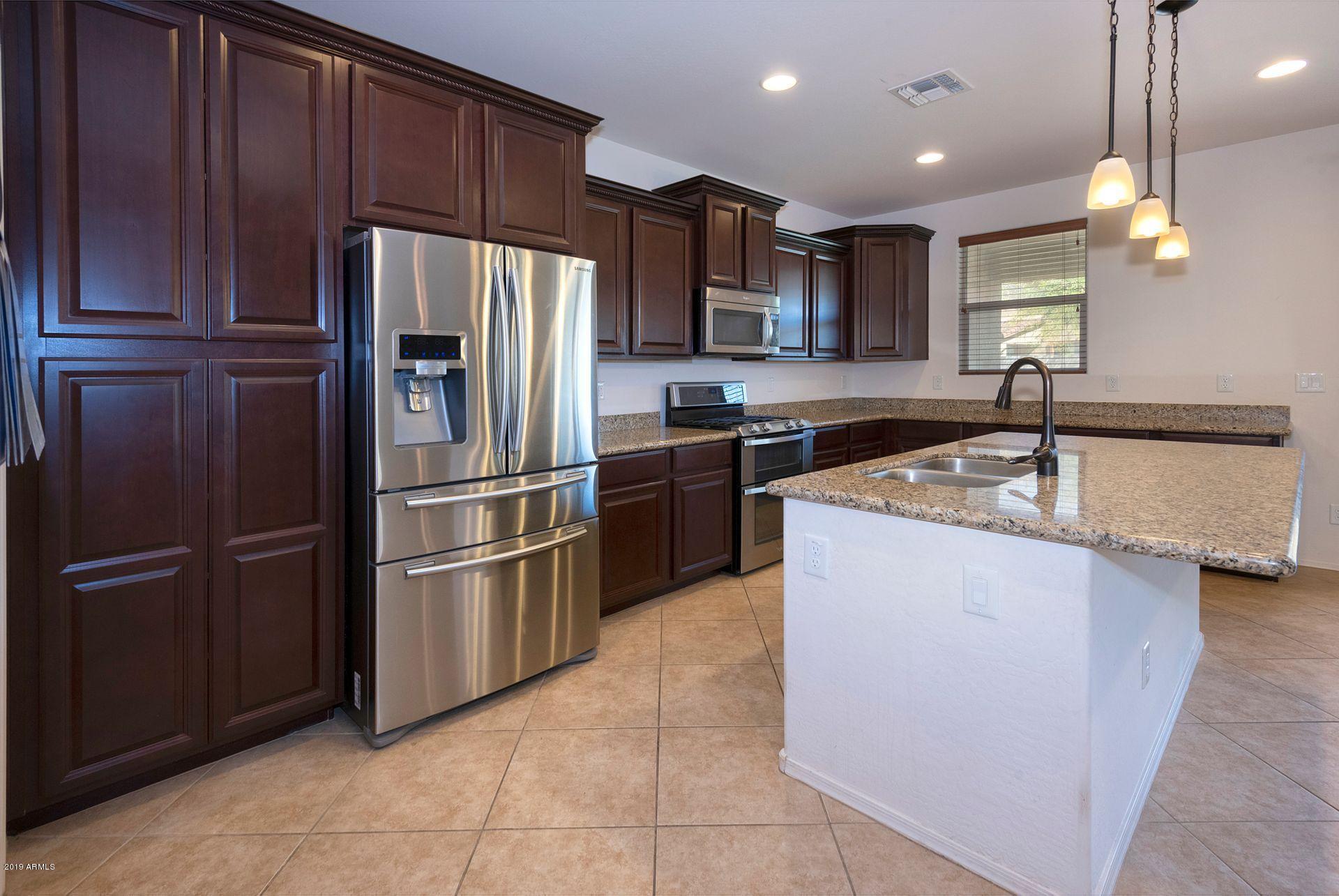 2436 West Beverly Rd. Phoenix, AZ 85041 - Photo 5 of 25 12