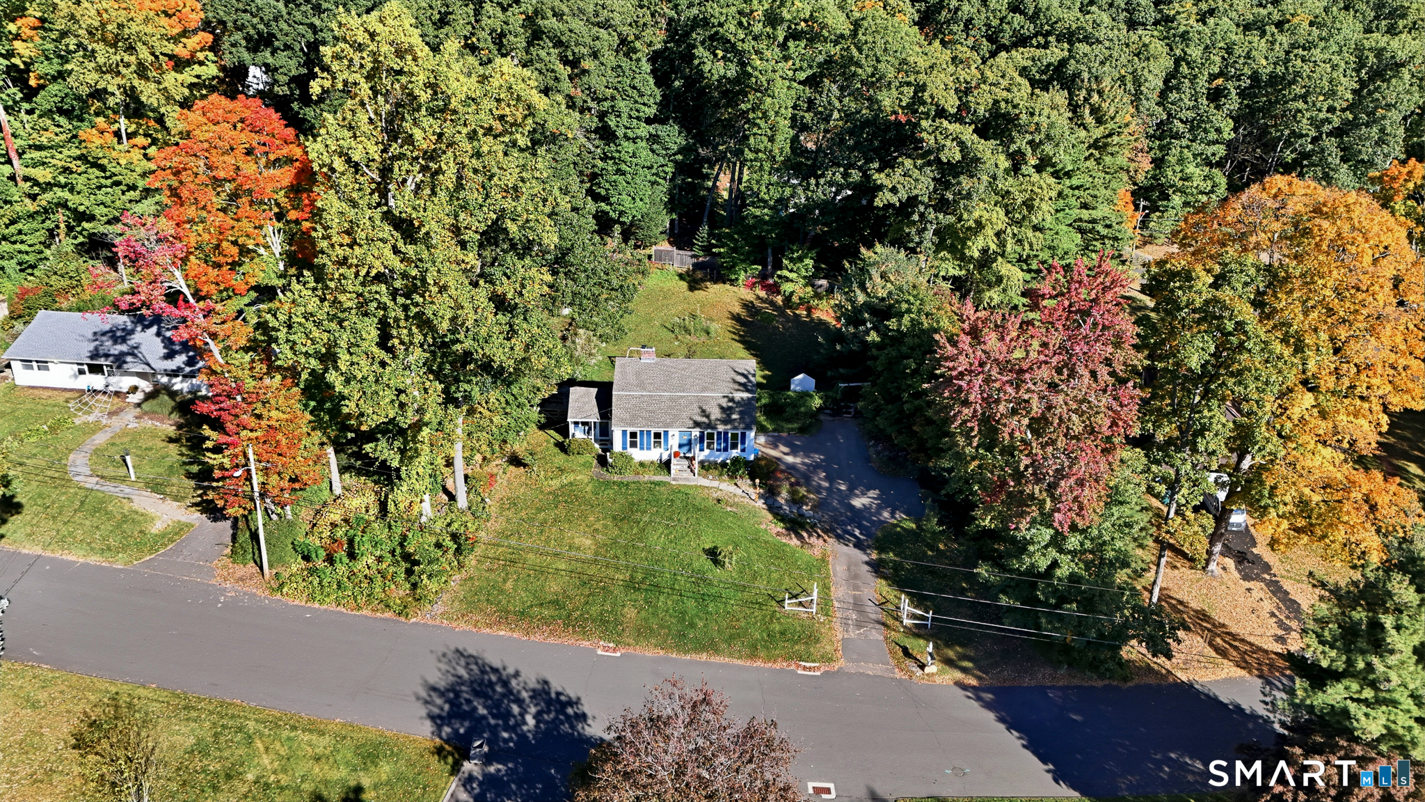 120 Maxine Road Bristol, CT 06010 - Photo 36 of 40 Gallery Image 36