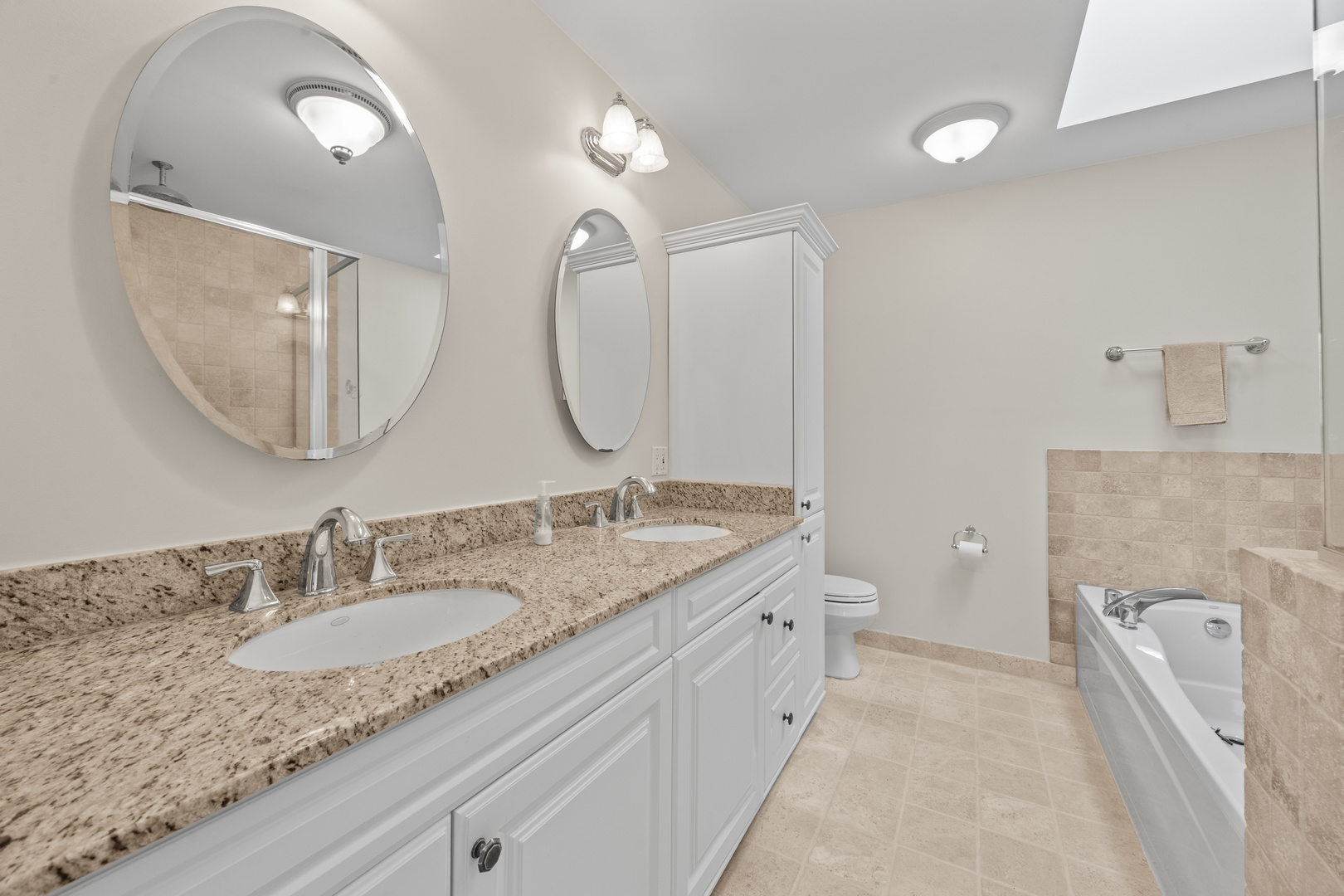 622 North Ridgeland Avenue Oak Park, IL 60302 - Photo 27 of 46
