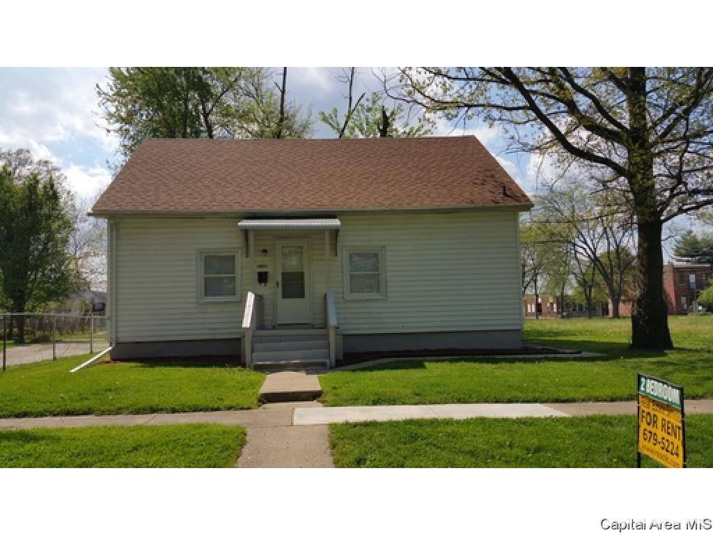 1011 South 12th Street Springfield, IL 62703 - Photo 1 of 10