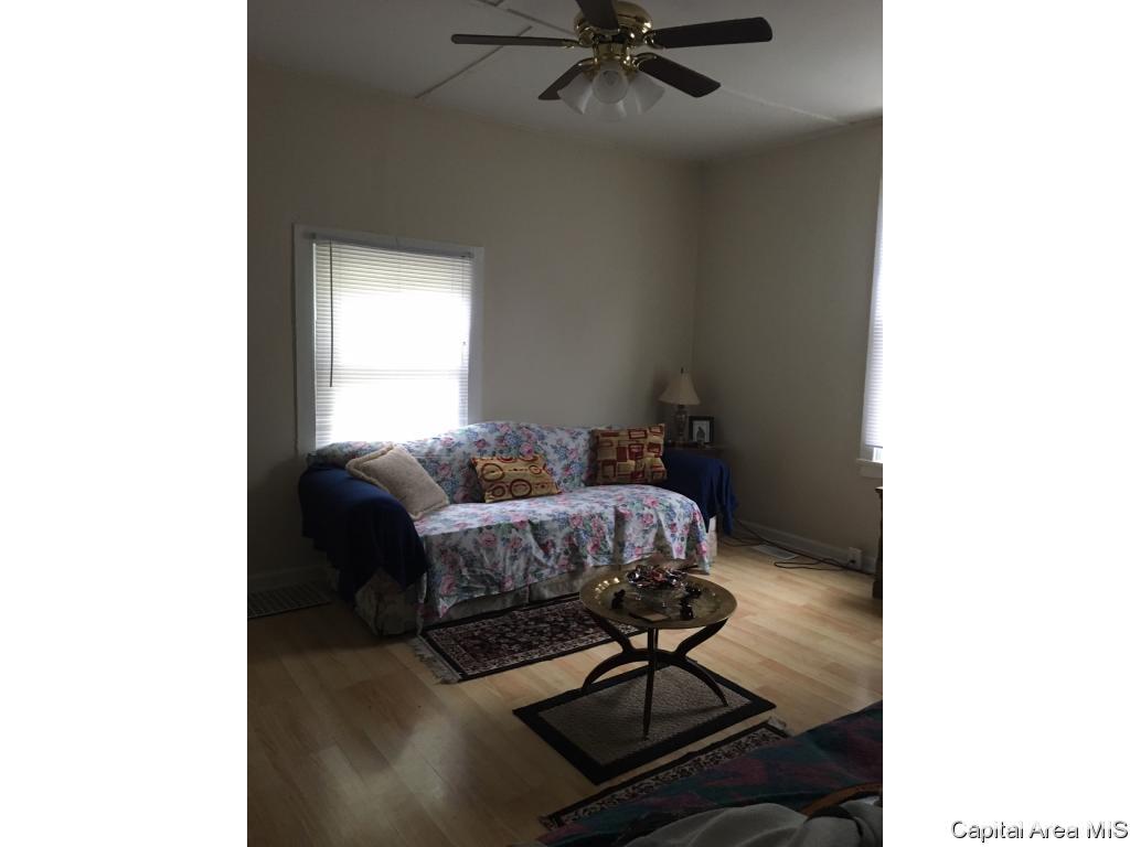 1011 South 12th Street Springfield, IL 62703 - Photo 9 of 10