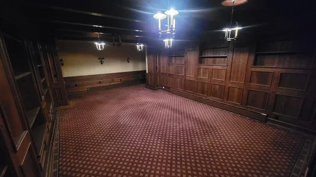 $615,000 | 1101 South Monroe Avenue, Green Bay, WI 54301