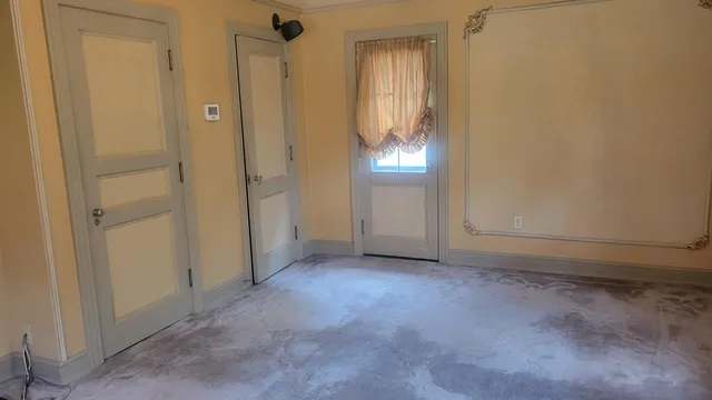 $615,000 | 1101 South Monroe Avenue, Green Bay, WI 54301