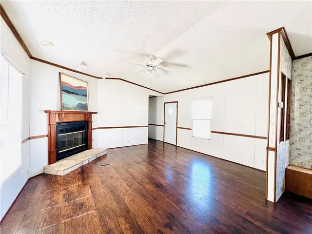 $140,000 | 165 Avenue L N Crawford Tx 76638 North, Crawford, TX 76638