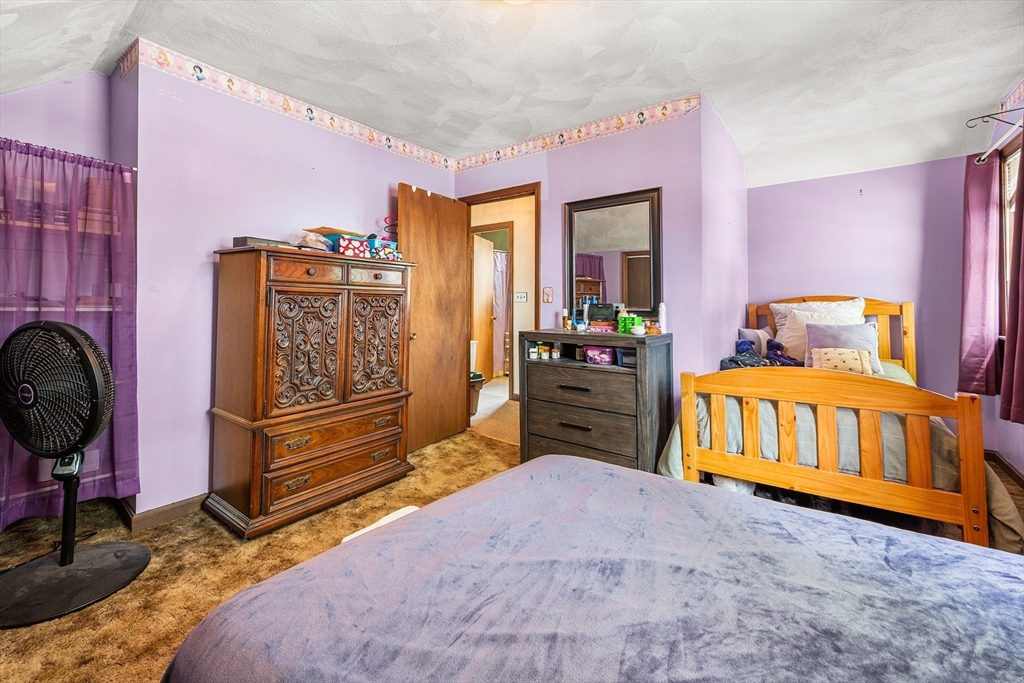 8 Myrtle Street Lynn, MA 01905 - Photo 15 of 36