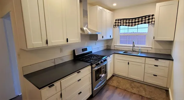 $3,050 | 6841 Mohawk Street, San Diego, CA 92115