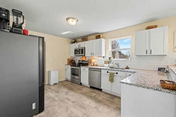 $324,900 | 1743 Harper Grove Lane, Vicksburg, MI 49097