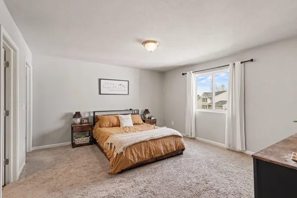 $324,900 | 1743 Harper Grove Lane, Vicksburg, MI 49097