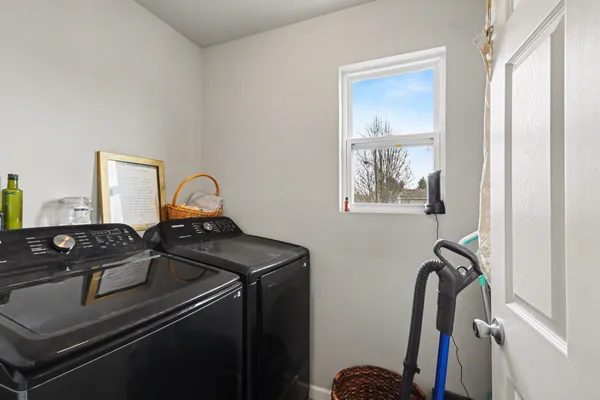 $324,900 | 1743 Harper Grove Lane, Vicksburg, MI 49097