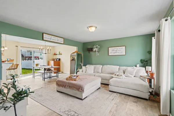 $324,900 | 1743 Harper Grove Lane, Vicksburg, MI 49097