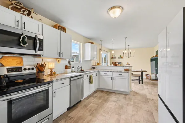 $324,900 | 1743 Harper Grove Lane, Vicksburg, MI 49097