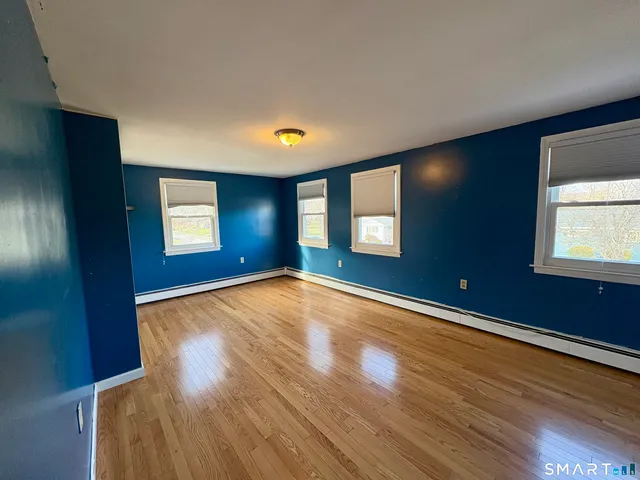 $399,900 | 49 Hemlock Place, Middletown, CT 06457