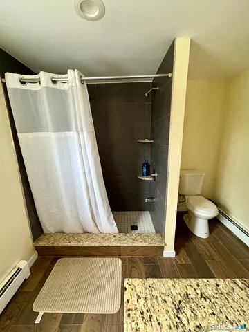 $399,900 | 49 Hemlock Place, Middletown, CT 06457